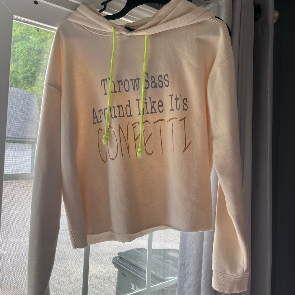 Cropped sweatshirt
